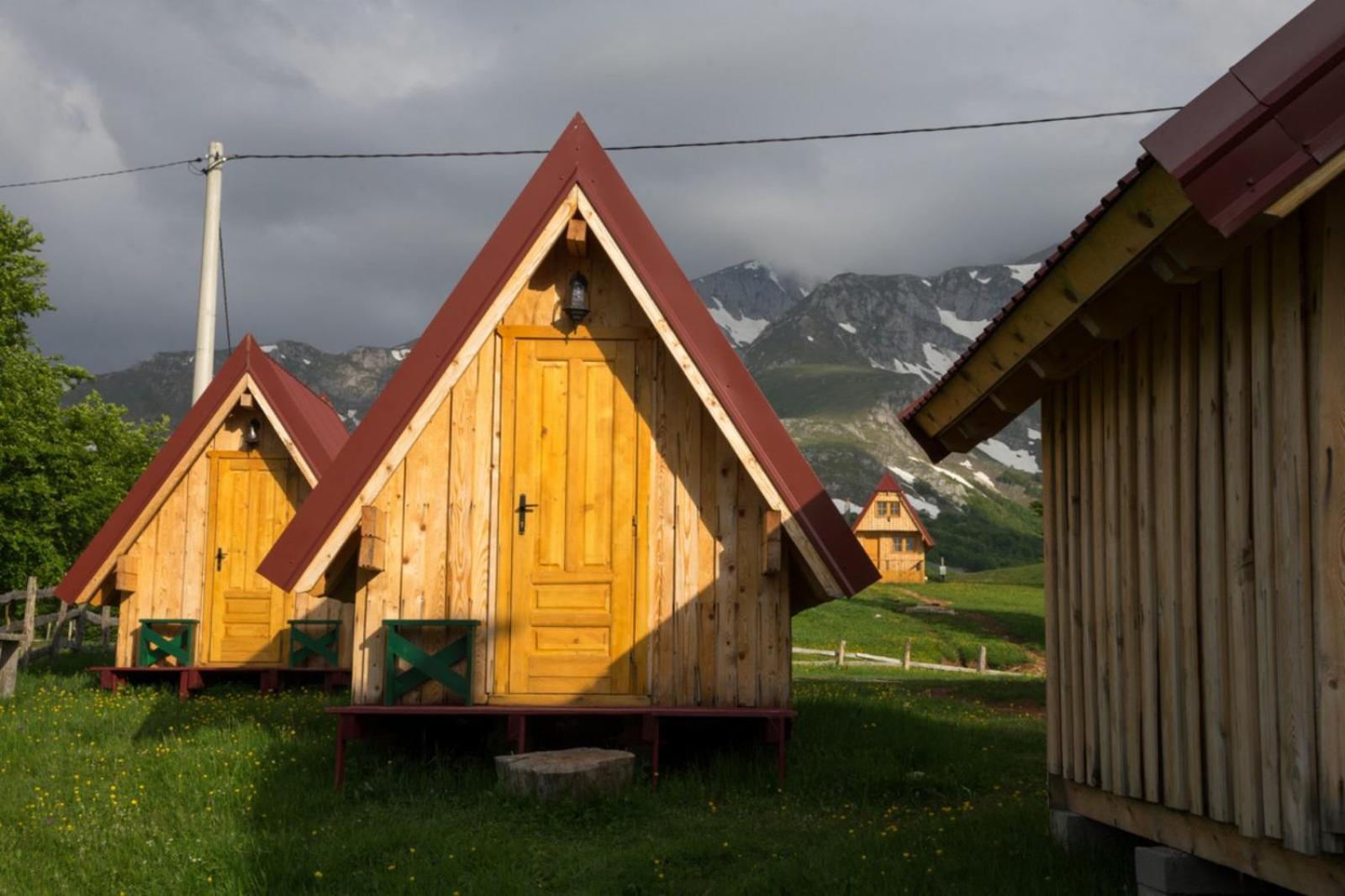 Maple Bungalows Zabljak  Exterior photo